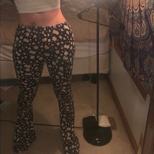 summer flair pants, pretty flower design.